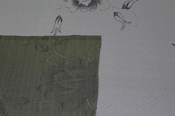 Vải nệm dệt kim Jacquard rộng 2,2m 240g / M2 với hoa văn hoa hồng