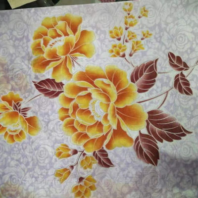 Nền trắng Poly Tricot 85gsm Nệm Quilting Vải Chống nhăn