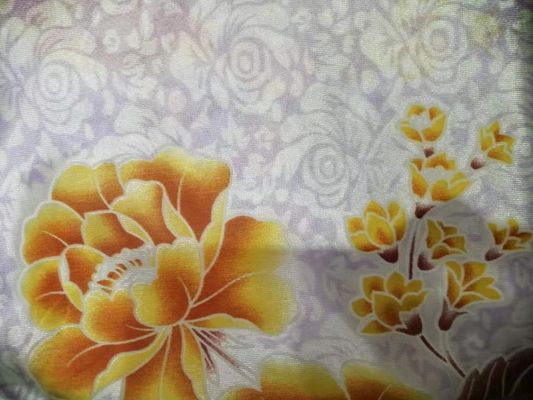 Nền trắng Poly Tricot 85gsm Nệm Quilting Vải Chống nhăn