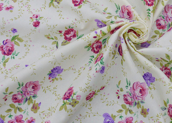 Nệm và tấm trải giường được in tinh xảo bằng vải in sợi dọc 100% Polyester