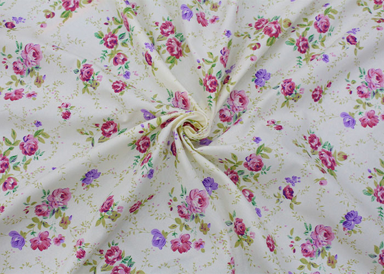 Nệm và tấm trải giường được in tinh xảo bằng vải in sợi dọc 100% Polyester