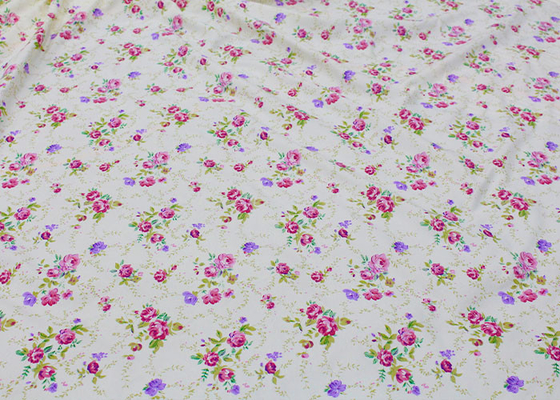 Nệm và tấm trải giường được in tinh xảo bằng vải in sợi dọc 100% Polyester