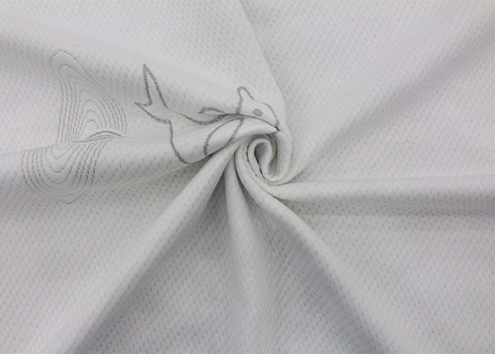 Đồ bán buôn màu trắng 100 Vải đan polyester Vải da mềm Mô hình vải nệm Vải nệm jacquard Vải